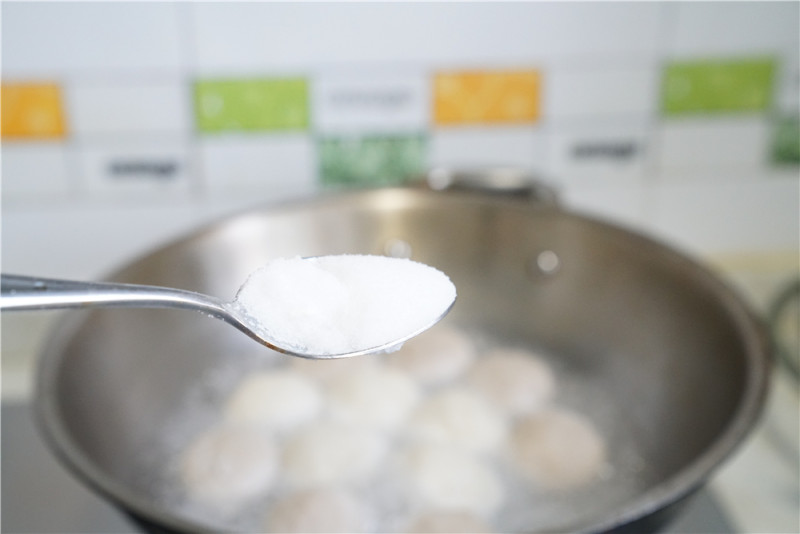 Steps for making Double Vegetable Meatball Oatmeal