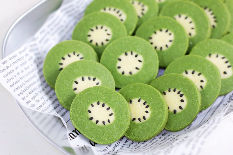 Step-by-Step Instructions for Making Kiwi Shaped Cookies