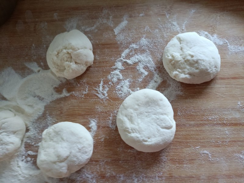 Steps for making 'Chinese Cabbage' Chive and Chinese Cabbage Buns