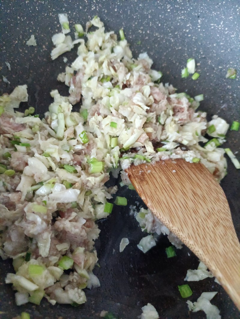 Steps for making 'Chinese Cabbage' Chive and Chinese Cabbage Buns