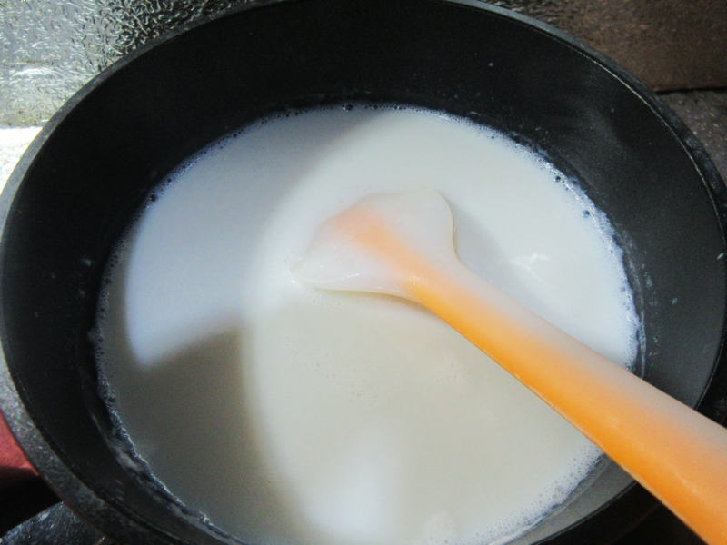 Steps to Make Coconut Milk Pudding