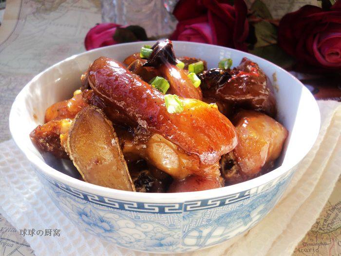 【Braised Pork Trotters】