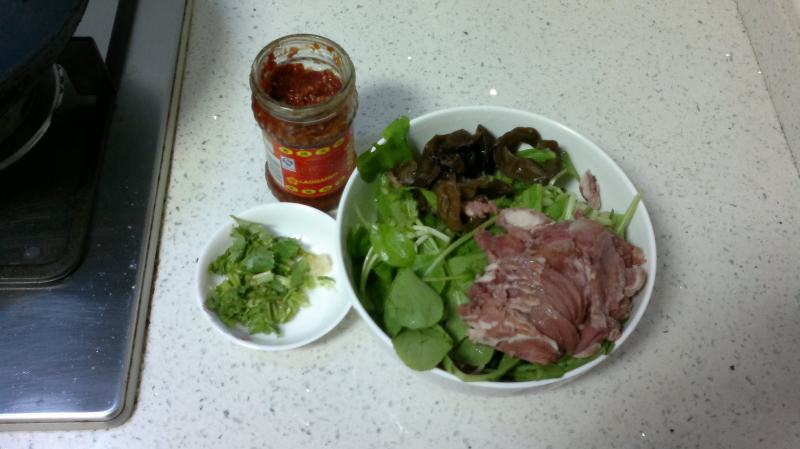 Steps to Cook Green Vegetable Beef Noodle Soup