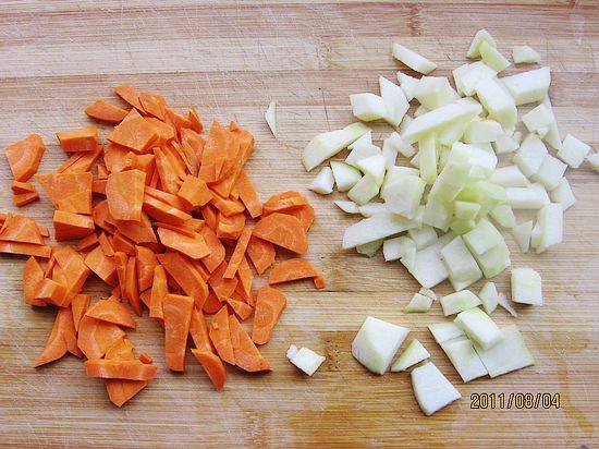 Steps for Making Carrot Apple Juice