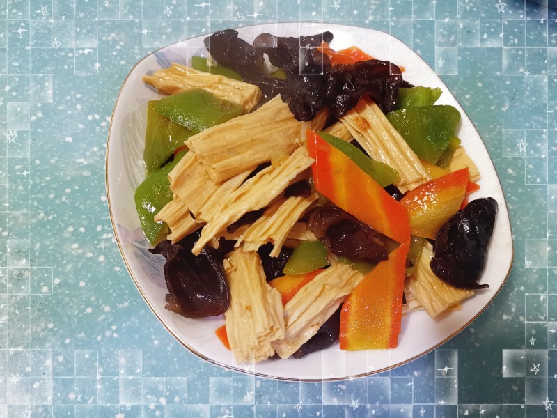 Stir-Fried Bean Curd and Black Fungus - Simple and Quick Dish