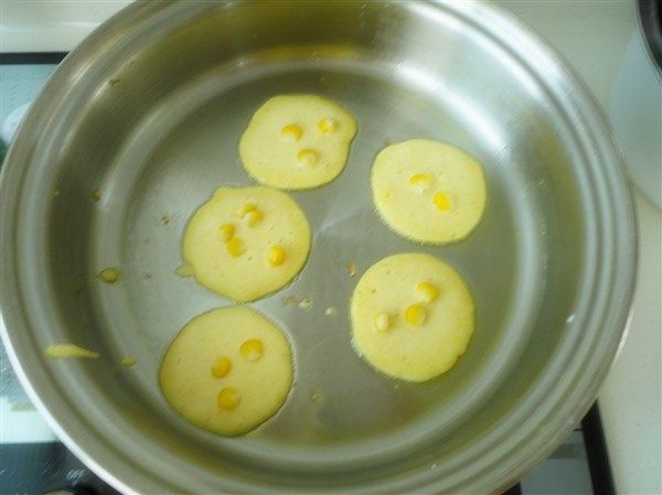 Steps for Making Corn Pancakes