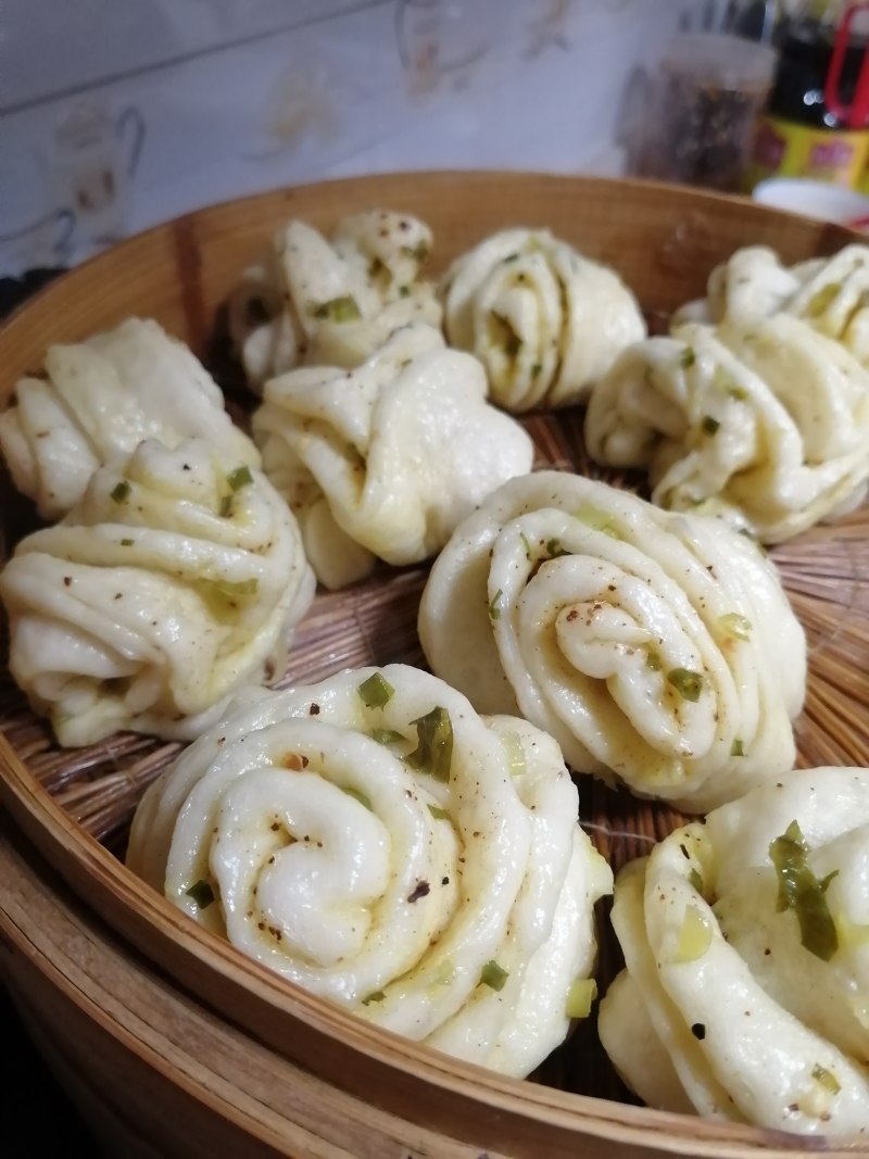 Mini Scallion Rolls