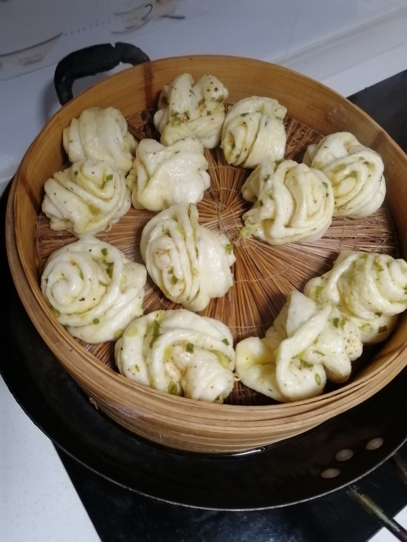 Steps for Making Mini Scallion Rolls