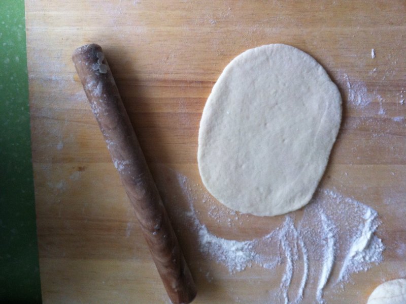 Steps for Making Garlic Chive Buns