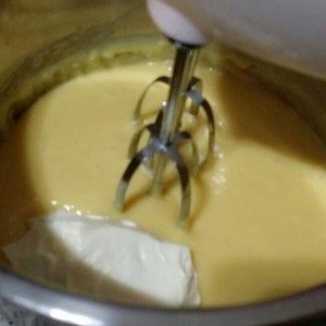 White Chocolate Mousse Making Steps