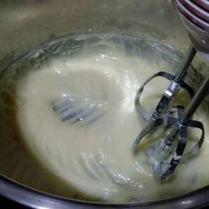 White Chocolate Mousse Making Steps