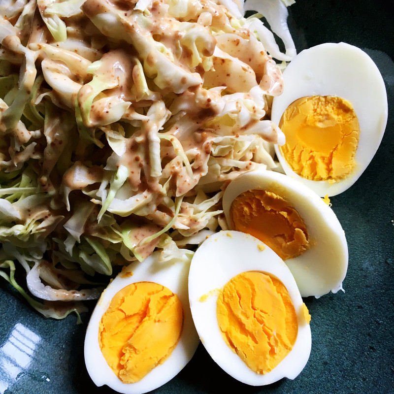 Steps for Making Beef Patty Cabbage Salad