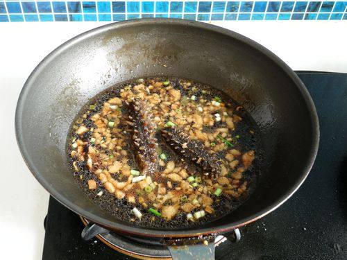 Lv Cuisine Delicacy - Minced Meat Sea Cucumber - Cooking Steps