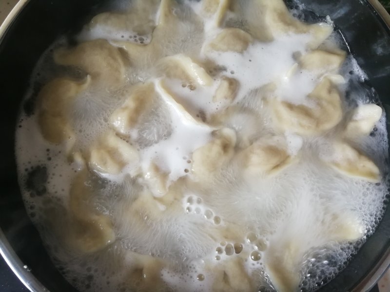 Steps for Cooking Mushroom, Celery and Pork Dumplings