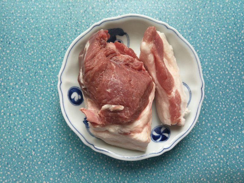 Steps for Cooking Mushroom, Celery and Pork Dumplings