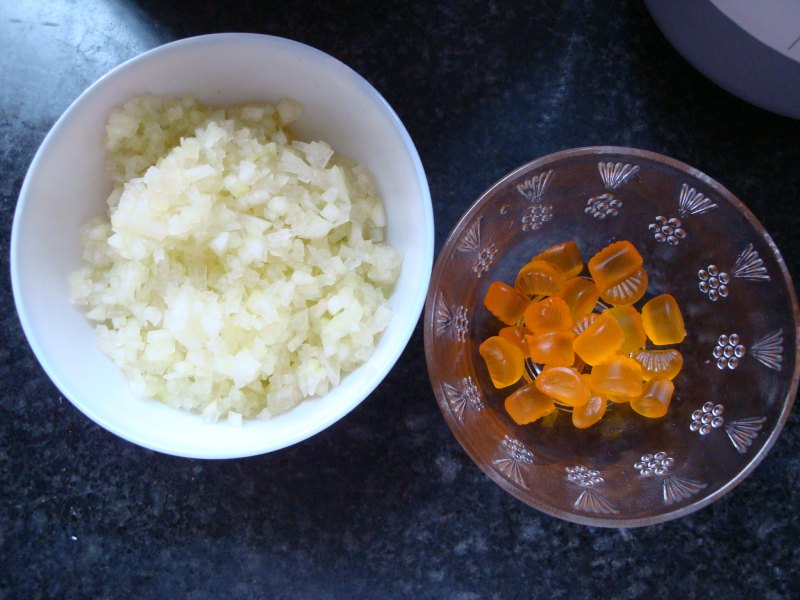 Steps for Making Failed Watermelon Rind Jam by a Beginner