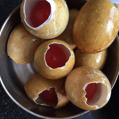 Steps for Making Colorful Sticky Rice Eggs