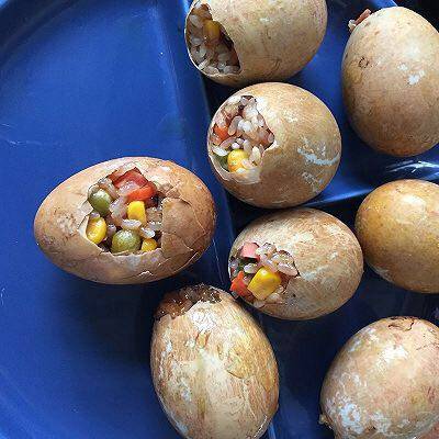 Steps for Making Colorful Sticky Rice Eggs