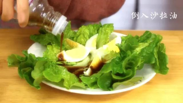 Steps to Make Egg and Vegetable Salad