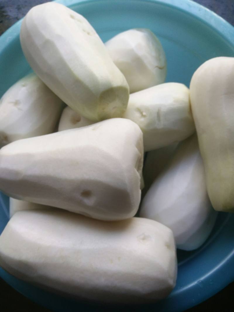 Detailed Steps for Making Spicy Pickled Radish