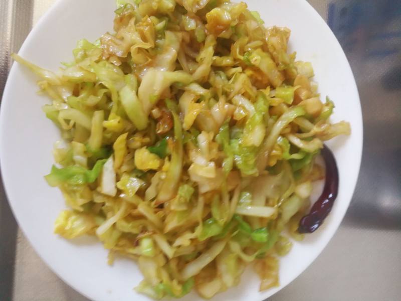 Steps for Stir-fried Round Cabbage