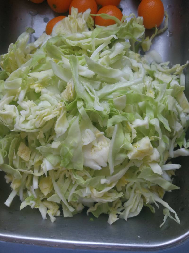 Steps for Stir-fried Round Cabbage