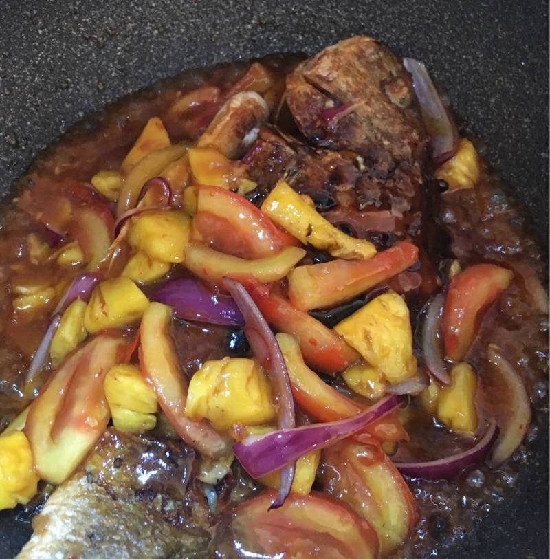 Steps for making Sweet and Sour Fish