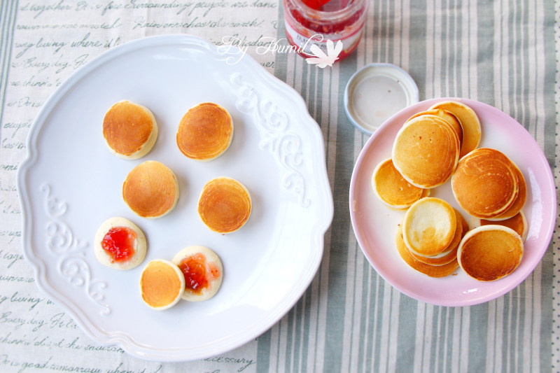 Mini Thin Crispy Stuffed Pancakes