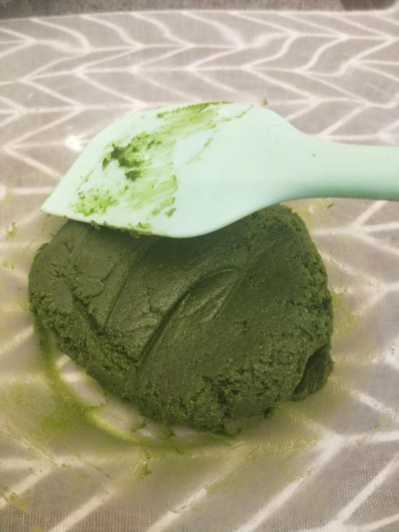 Steps for Making Italian Matcha Macarons (No Artificial Coloring)