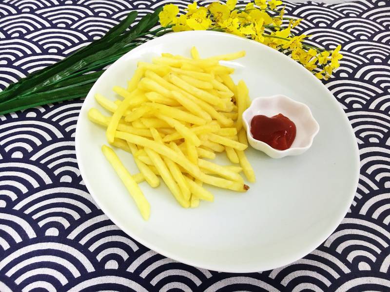 Steps for Making Fried French Fries