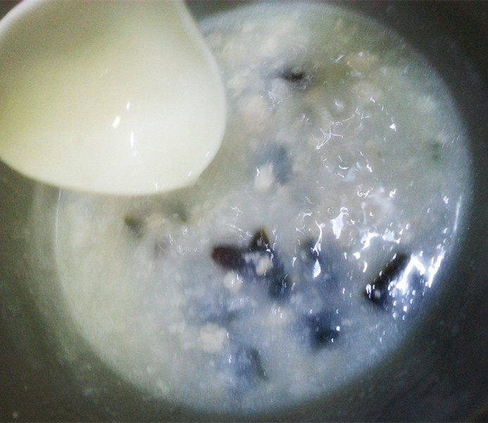 Century Egg and Lean Pork Congee —— A Lunch for One Cooking Steps