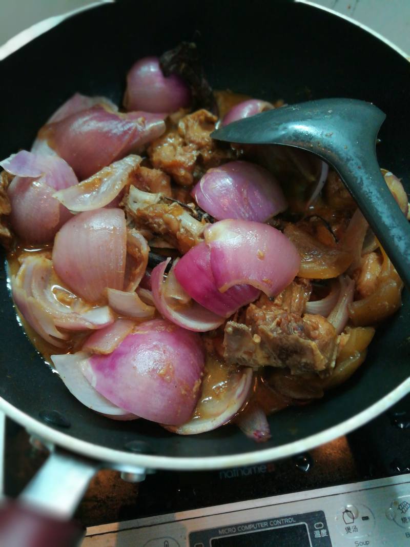 Steps for Cooking Braised Crocodile Meat