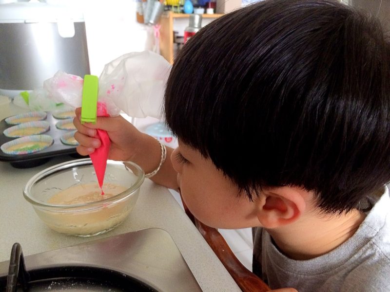 Steps to Make Zero Failure Colorful Steamed Cake