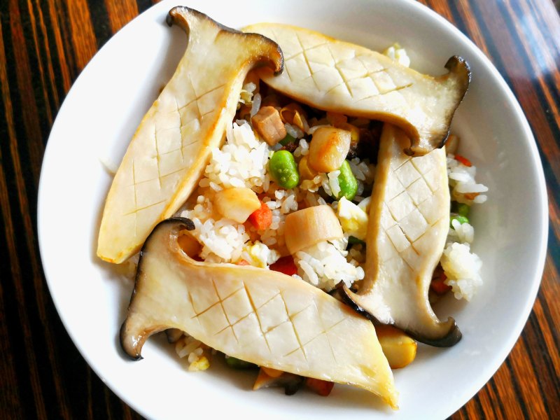 Stir-Fried Rice with King Oyster Mushrooms