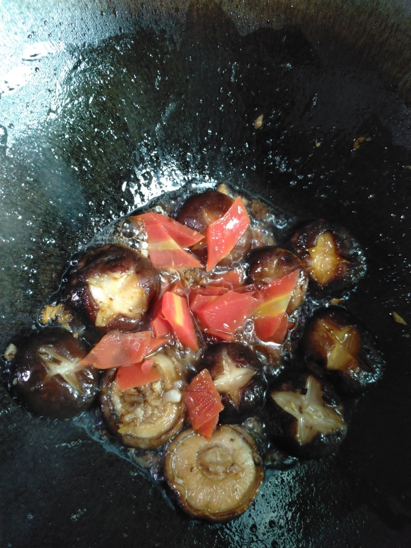 Steps to Cook Red Braised Mushrooms