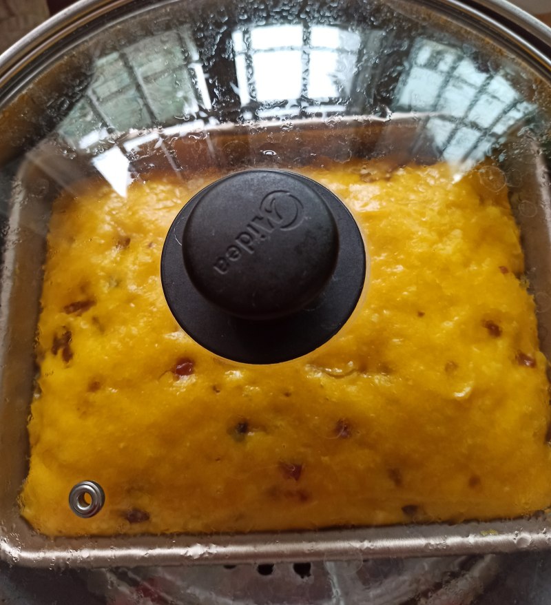 Steps for Making Pumpkin Cranberry Steamed Cake