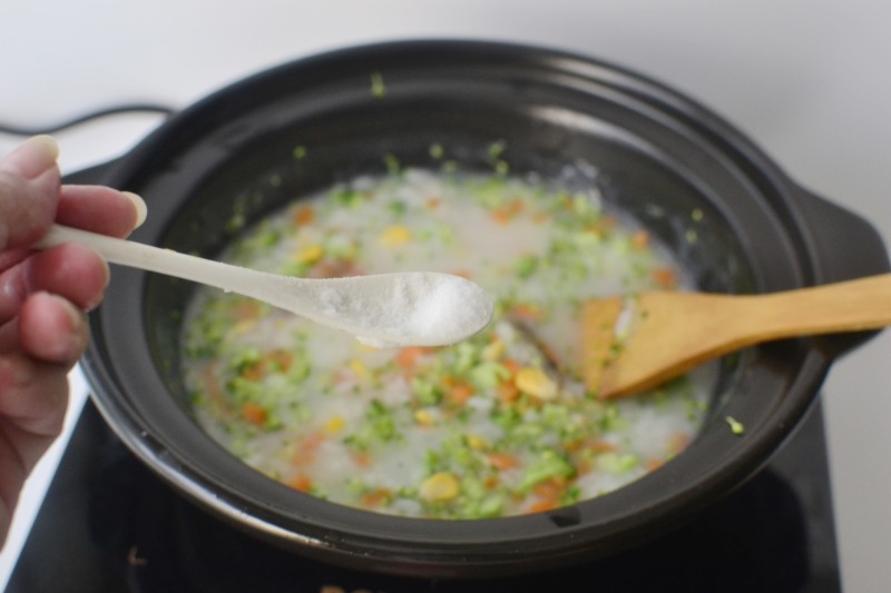 Steps for Cooking Rustic Shrimp Porridge