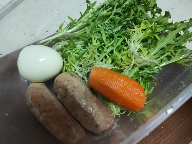 Step-by-Step Instructions for Egg Sausage Salad