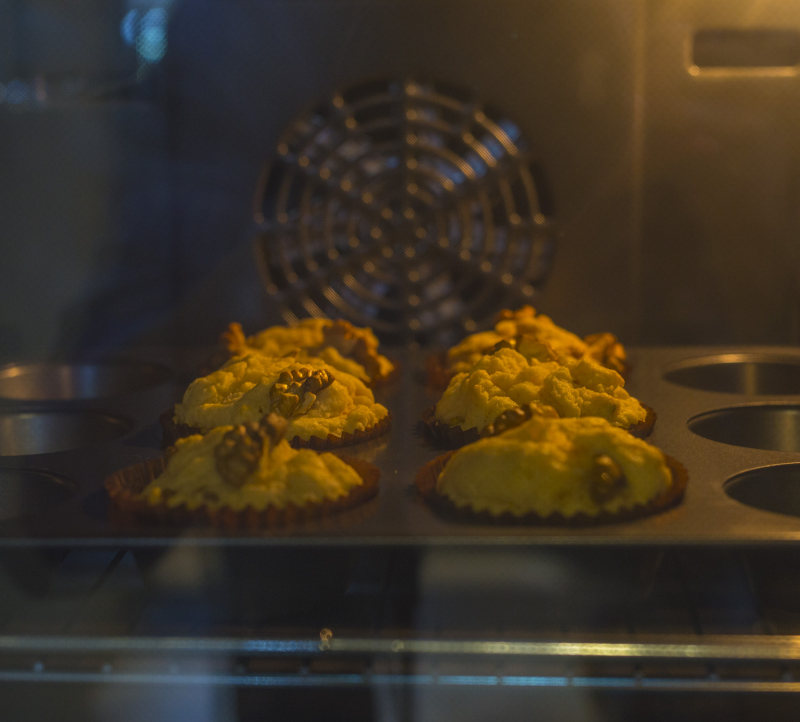 Step-by-step Instructions for Making Maple Walnut Muffins