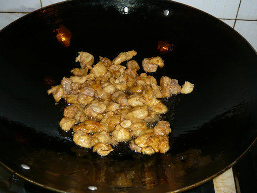 Steps to Cook Kung Pao Chicken with Peanuts