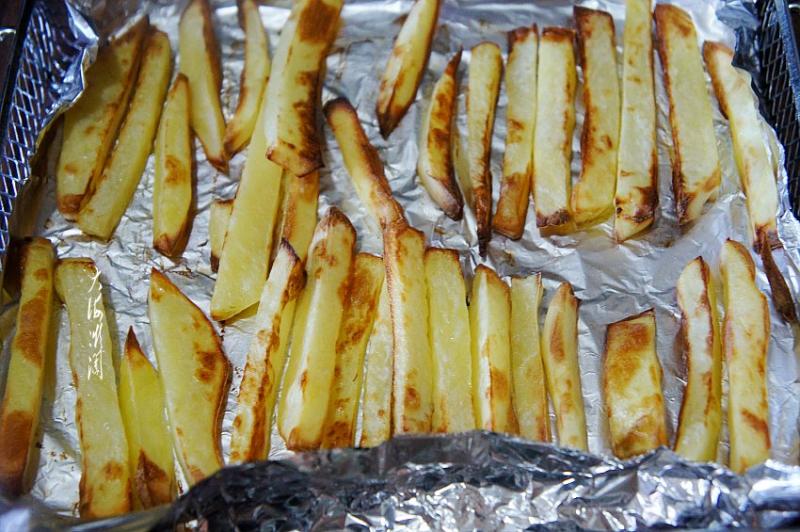 Steps for Making Air Fryer French Fries