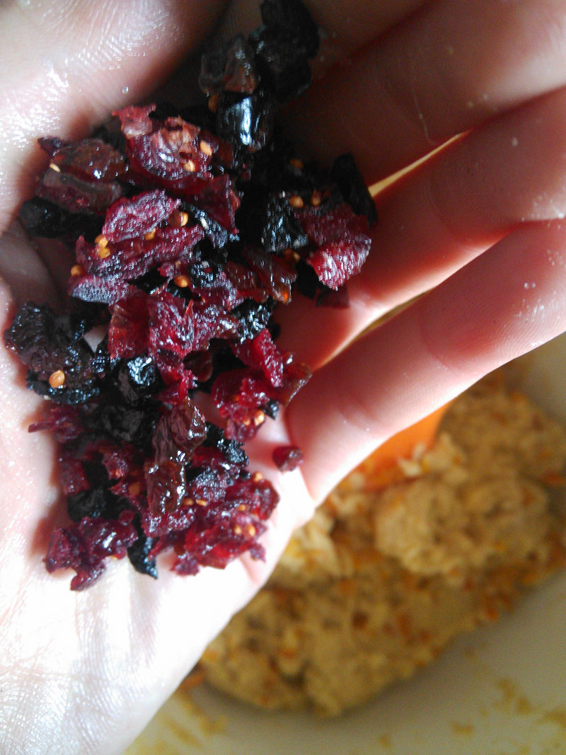 Step-by-Step Instructions for Fruit and Nut Pound Cake