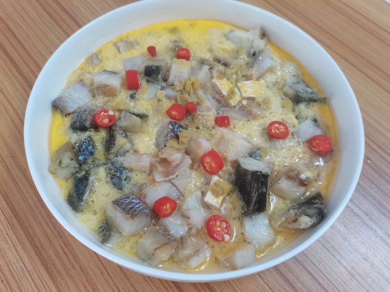 Steamed Eggs with Yellow Croaker and Salted Fish