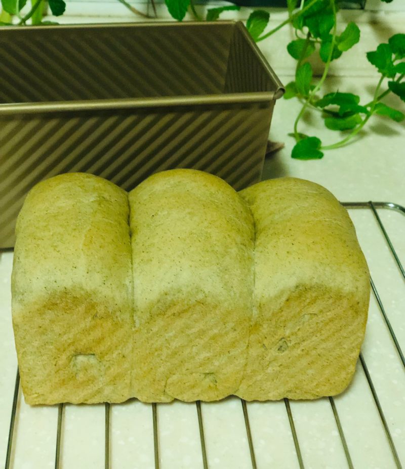 Steps for making Green Tea Nut Toast