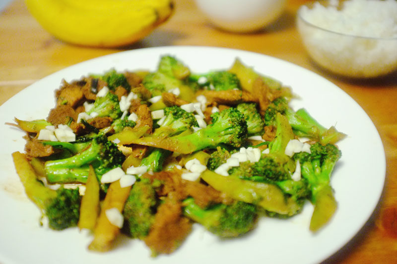 Beef and Broccoli Stir Fry with Satay Sauce