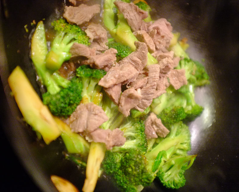 Steps to Make Beef and Broccoli Stir Fry with Satay Sauce