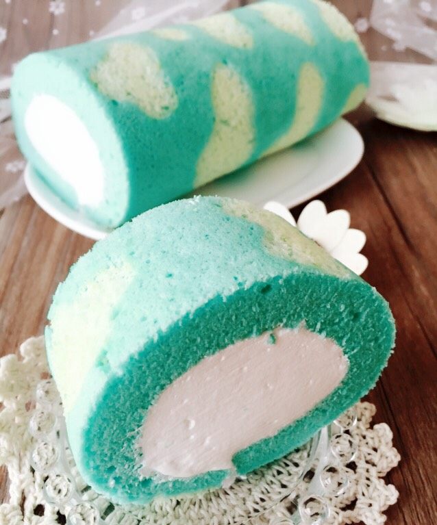 Blue Sky White Cloud Cake Roll Cooking Steps