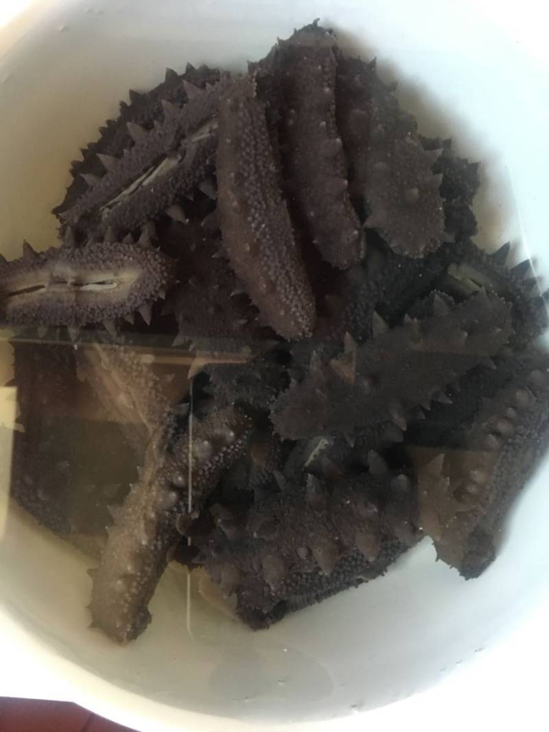 Steps for Making Soaked Sea Cucumber