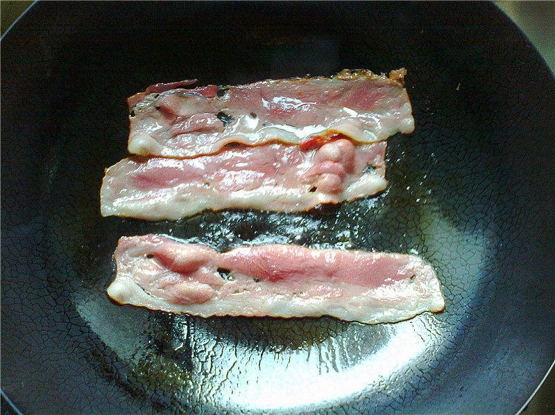 Bacon and Purple Sweet Potato Spring Rolls Cooking Steps