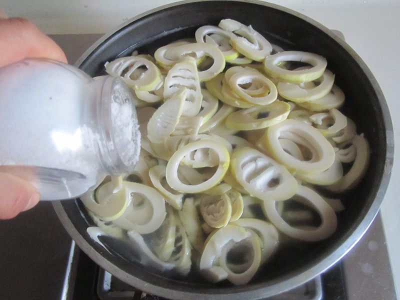 Steps for Stir-fried Pork with Bamboo Shoots